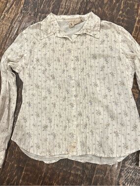 Quizz & Co. Cream Blouse with Lavender and Olive Floral Print size large